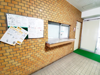 【エントランス】