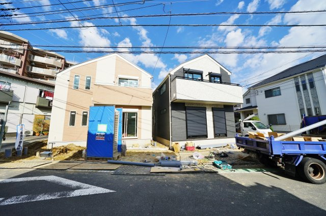 高台の閑静な住宅街！全棟LDK18帖以上♪保土ヶ谷区瀬戸ヶ谷町　全３棟新築戸建ての外観