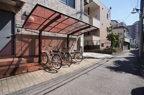 グランドールのその他共用部分|サイクルポートあります♪