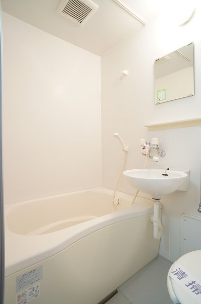 グランドールの浴室|一日の疲れを癒すのはやっぱりお風呂ですね♪