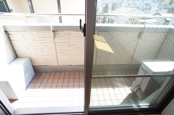 グランドールのバルコニー|バルコニーは南向き♪