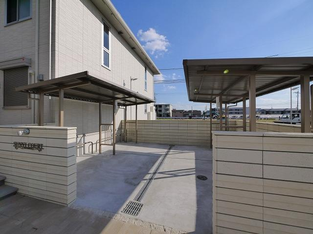 サニーコート（大森町）のその他共用部分|広い駐輪場があります
