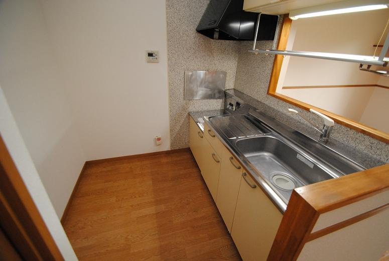 Dearcort kawanamiのキッチン|内装イメージ：同マンション別室