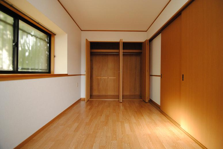 Dearcort kawanamiの収納|内装イメージ：同マンション別室