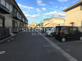 【駐車場】 | 駐車場完備です