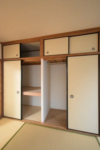 鈴江マンションの収納