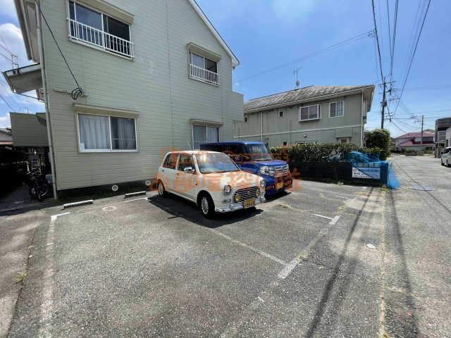 グリーンハイツの駐車場
