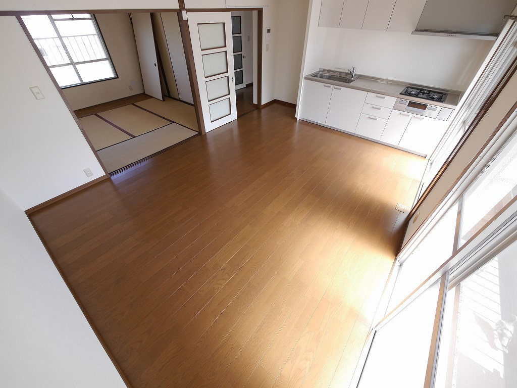 大久保東第一住宅の居間・リビング