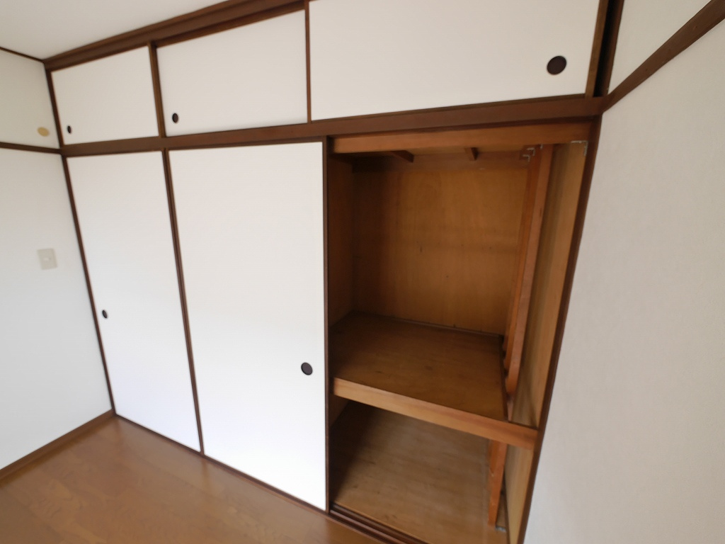 大久保東第一住宅の収納