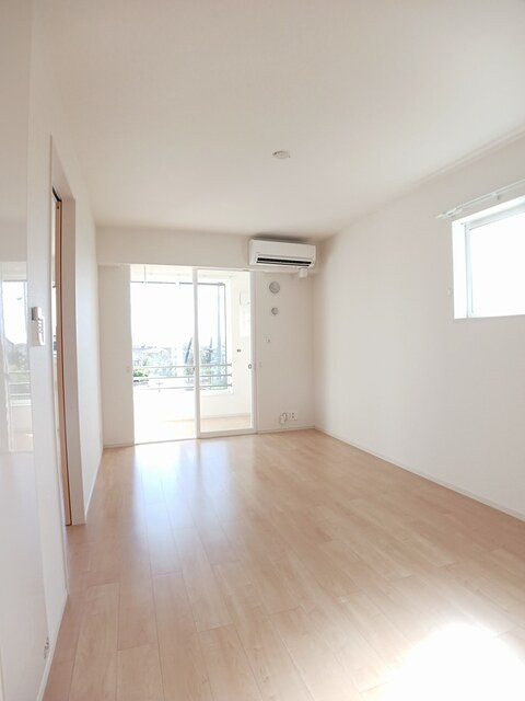 マルーン・ベルズの寝室