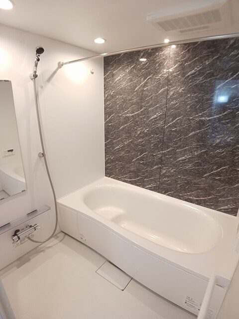 マルーン・ベルズの洋室