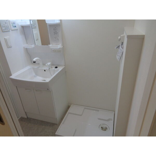 シャンテクレールの独立洗面台