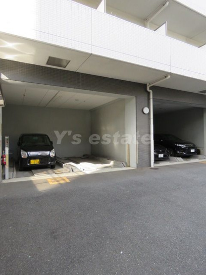 【駐車場】 | ゼファー東大阪