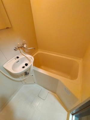 【洋室】 | ダイヤモンドメゾン高井田