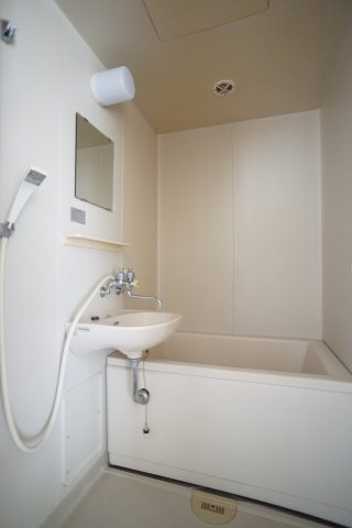 エクセル貴多川第3Ａの浴室