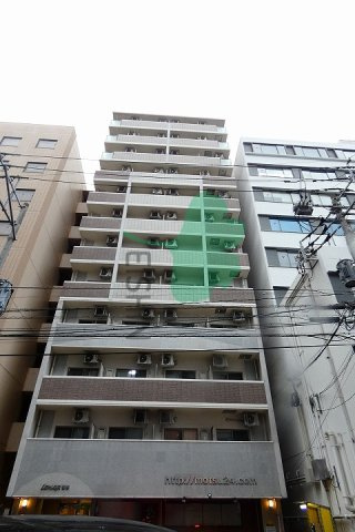 リファレンス博多(博多駅近場、1F路面店です)の外観