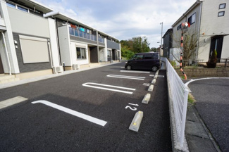 【駐車場】