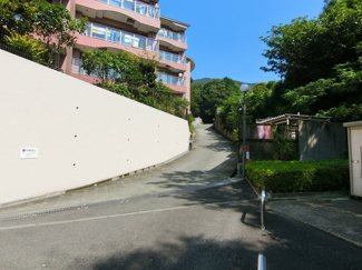 【外観】 | 「湯河原」駅から車で１２分　～「湯河原」駅のシャトルバスもあり便利です