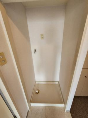 リバティ西陣の設備|室内洗濯機置き場