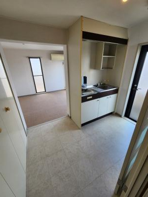 リバティ西陣の居間・リビング