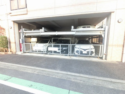 【駐車場】 | センチュリー綱島 | 機械式駐車場です。