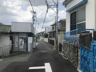 【前面道路含む現地写真】