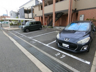【駐車場】 | フジパレスフォーゲル2番館