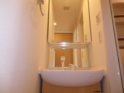 【独立洗面台】 | ジュネーゼグラン淀屋橋