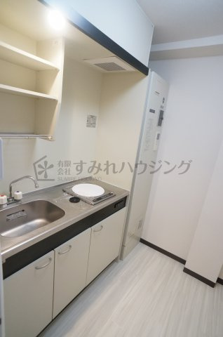 三和建設中山寺ビルのキッチン