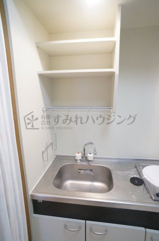 三和建設中山寺ビルのキッチン