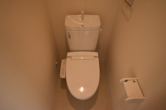 【トイレ】 | シェリロ神山 | シンプルで使いやすいトイレです