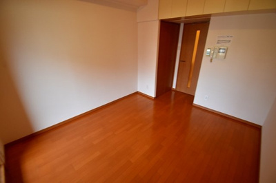 【その他共用部分】 | エステムコート大阪城北天満の杜 | 洋室です