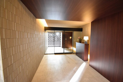 【ロビー】 | ファイブコート梅田 | 毎日通るロビーはこのようになっています