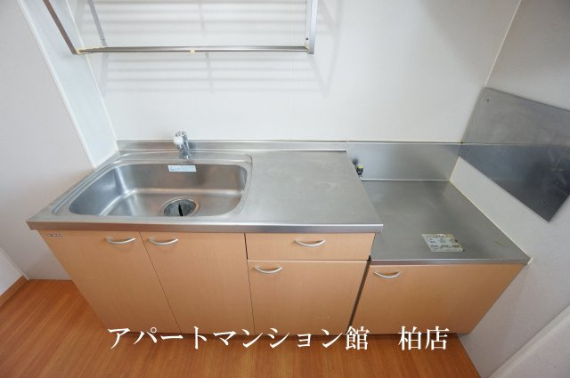 セレニティーホームズＡのキッチン