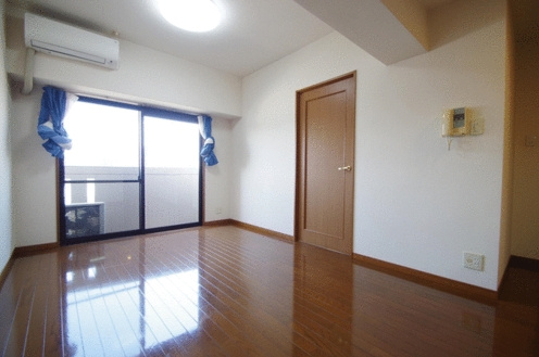 熊本市中央区坪井１丁目の賃貸マンションの寝室