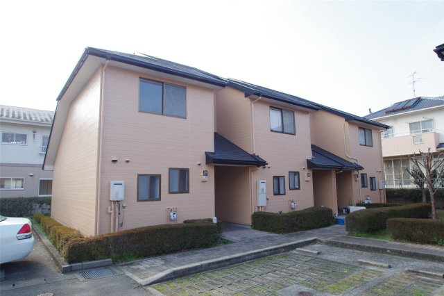 タウンハウス東1号棟