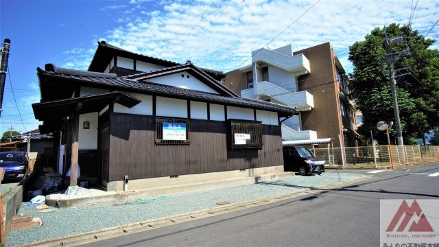 八女市亀甲の中古一戸建の外観