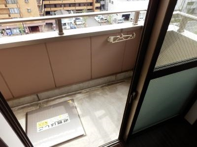 メディナ丹波口のバルコニー