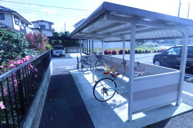 メゾン ソレイユ南館西のその他共用部分|駐輪場