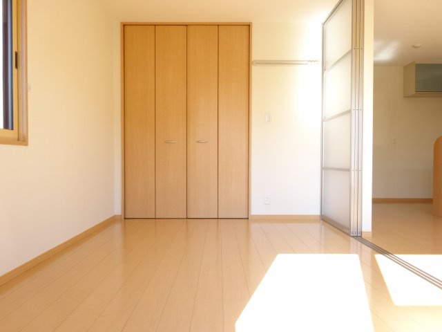 リビングタウン狭山池公園の洋室