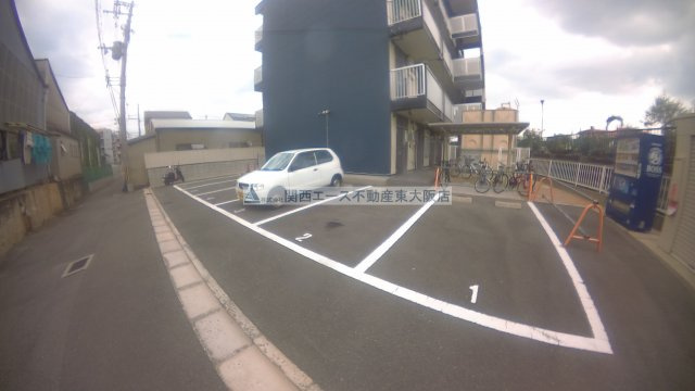 【駐車場】 | レオパレスWindⅡ