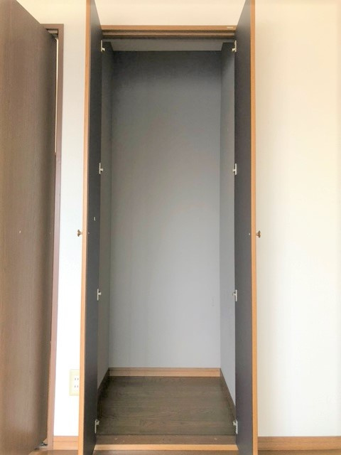 ベルメゾン一須賀Ⅲ号館の収納|物入です。
