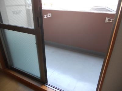 サンロイヤル三条のバルコニー