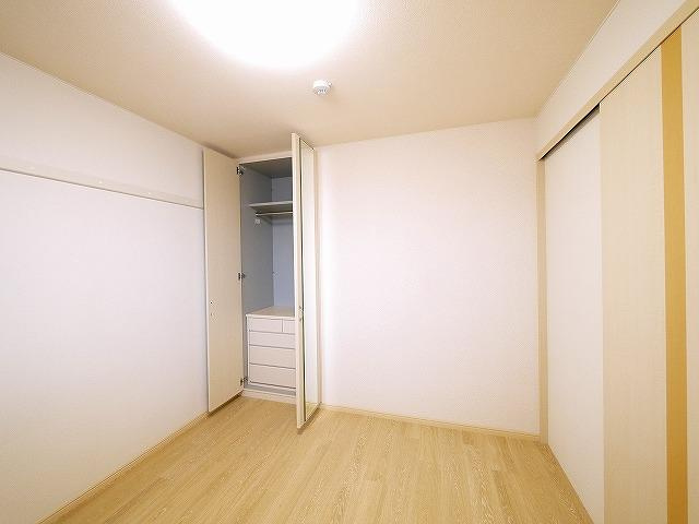 Merveille　二階堂の洋室|洋室にも収納スペースがあります