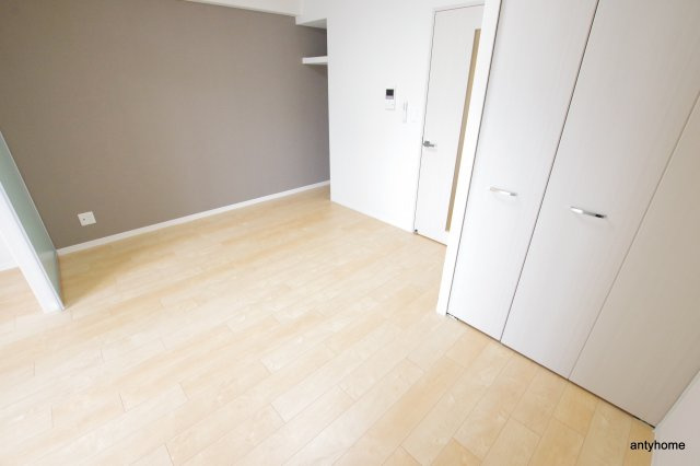 ヴィラセレーノ玉造本町（旧ルネフラッツ玉造本町）　仲介手数料無料の居間・リビング