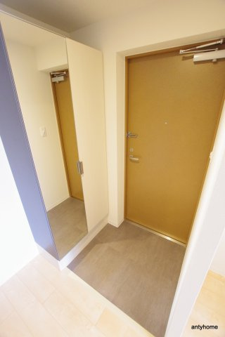 ヴィラセレーノ玉造本町　仲介手数料無料の玄関