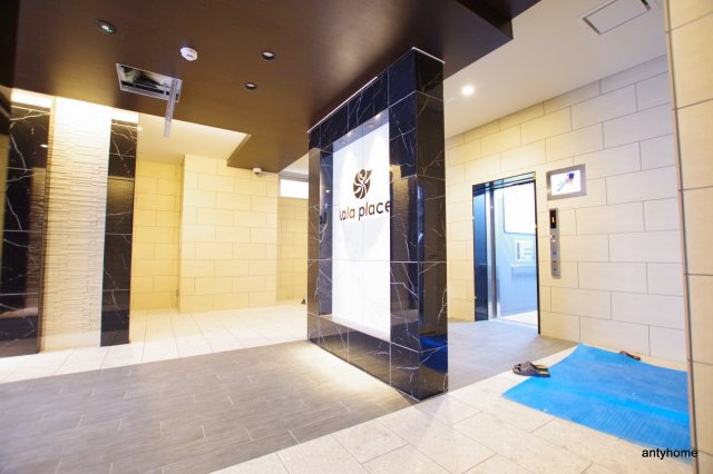 ララプレイス玉造パルク 仲介手数料無料のロビー