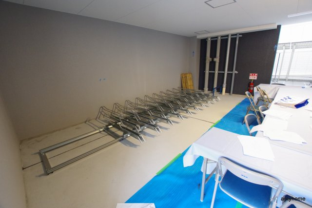 ララプレイス玉造パルク 仲介手数料無料の駐車場