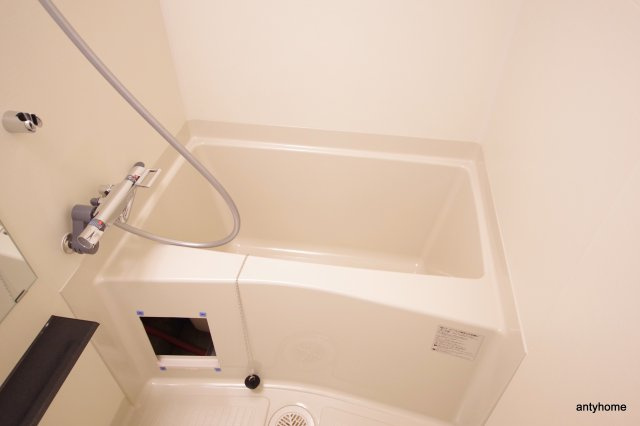 ララプレイス玉造パルク 仲介手数料無料の浴室