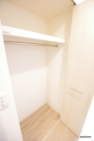 ララプレイス玉造パルク 仲介手数料無料の収納